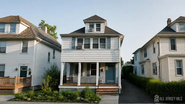 -423 Magnolia Street, Highland Park, NJ 08904