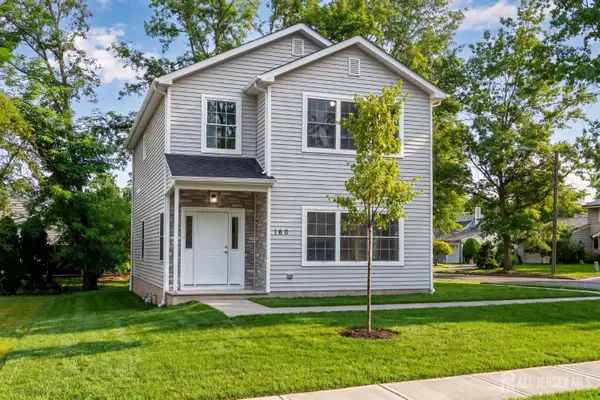 -160 Hillside Avenue, Piscataway, NJ 08854