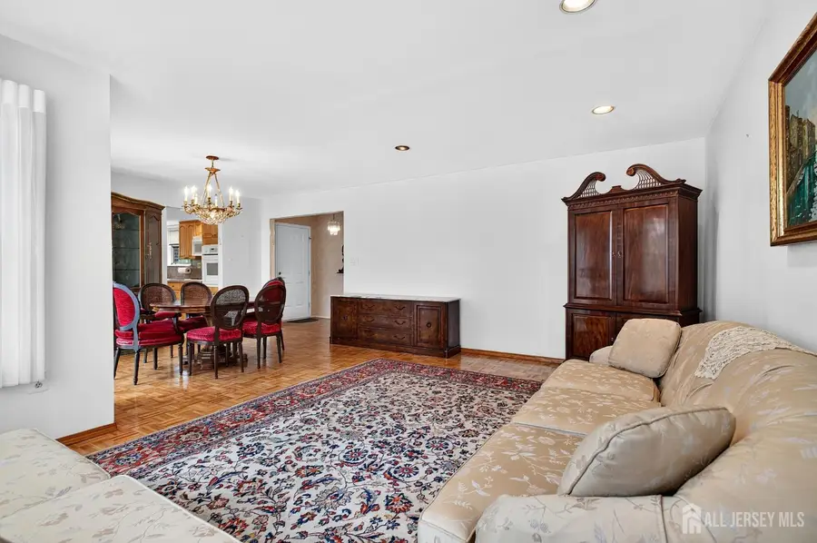 -2 Ethan Allen Drive, Monroe, NJ 08831 - #3
