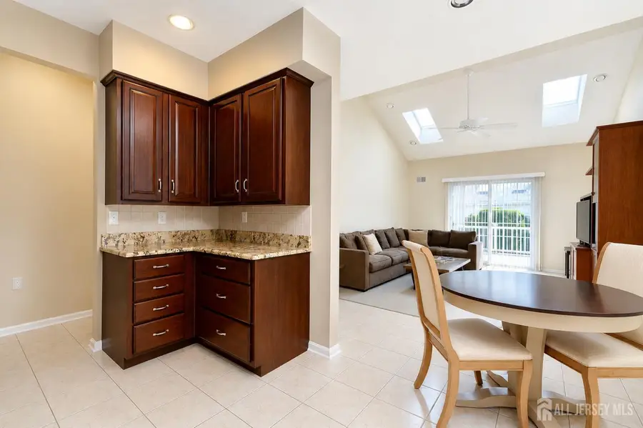 -30 Severn Way, Monroe, NJ 08831 - #3
