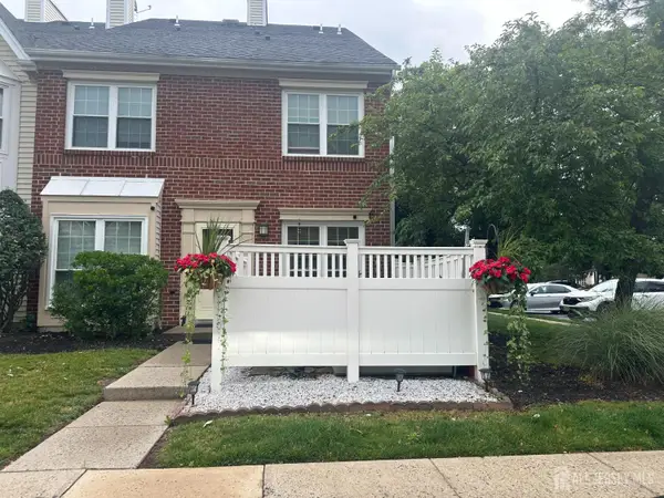 -73 Goodwin Drive, North Brunswick, NJ 08902