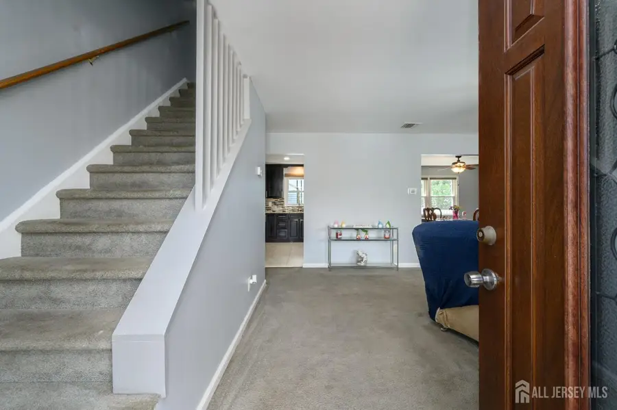 -1 Veprek Lane, South Hackensack, NJ 07606 - #3
