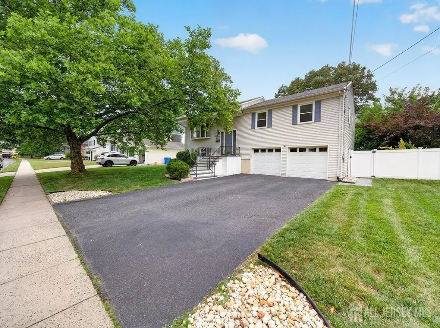 -961 Linwood Place, North Brunswick, NJ 08902 - #2