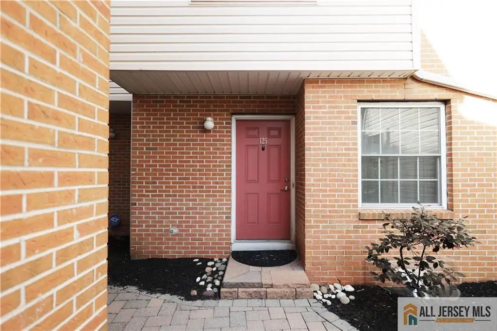 -125 Adamecs Way #26, South Amboy, NJ 08879 - #1