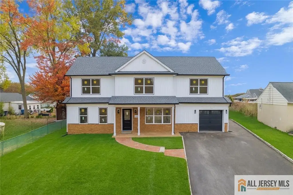 -230 Oak Drive, Middlesex, NJ 08846 - Image #1