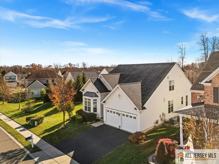 -9 Bellingham Drive, Heathcote, NJ 08824 - Image #2