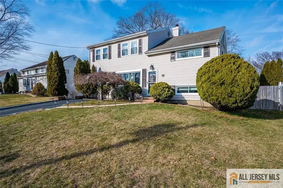 -19 Oxford Road, East Brunswick, NJ 08816 - Image #2