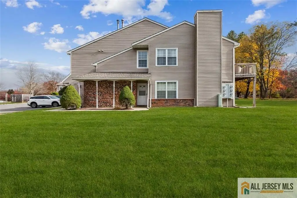 -15 Lindsey Circle, Old Bridge, NJ 08857 - Image #1