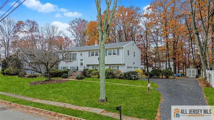 -23 Jonathan Drive, Edison, NJ 08820 - Image #2