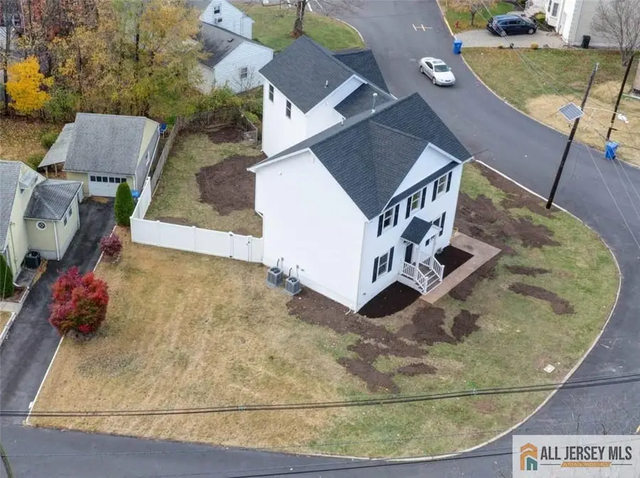 -39 Lowell Street, Iselin, NJ 08830 - Image #3