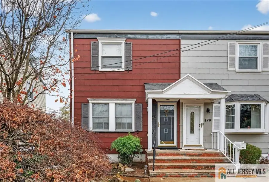 -587 Ellis Place, Woodbridge, NJ 07095 - Image #2