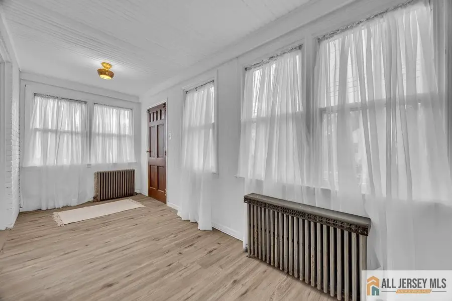 -34 Maple Avenue, Edison, NJ 08837 - Image #2