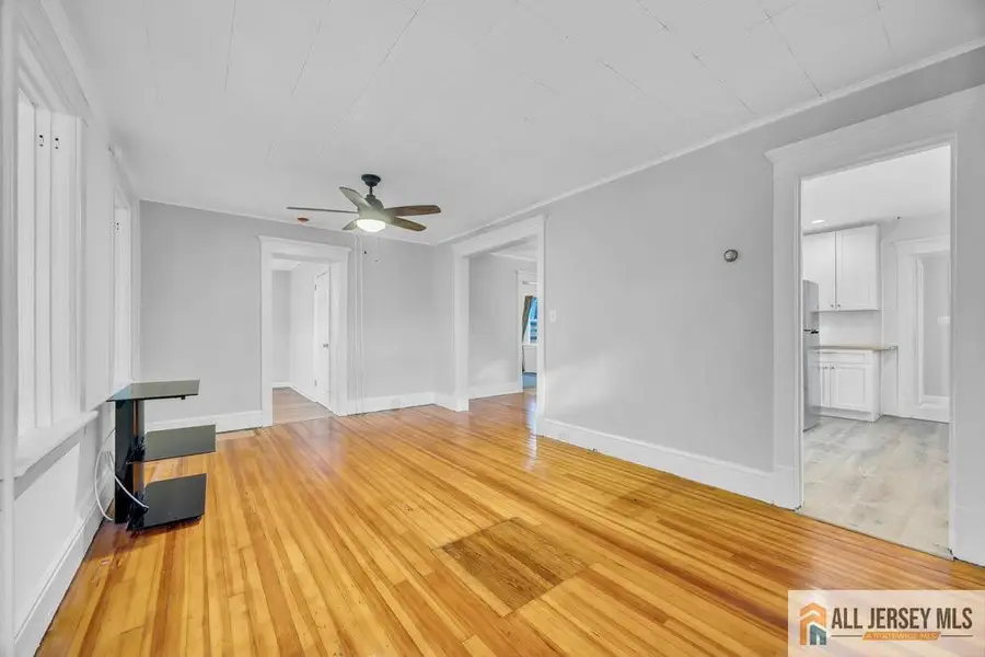 -34 Maple Avenue, Edison, NJ 08837 - Image #3