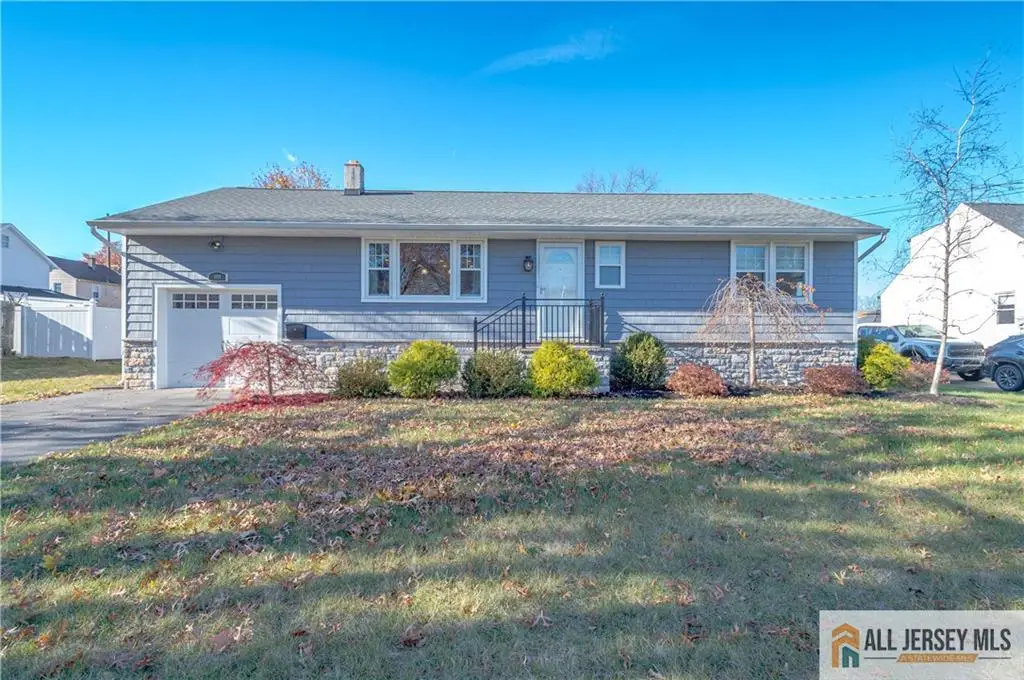 -400 Whittier Avenue, Dunellen, NJ 08812 - Image #1