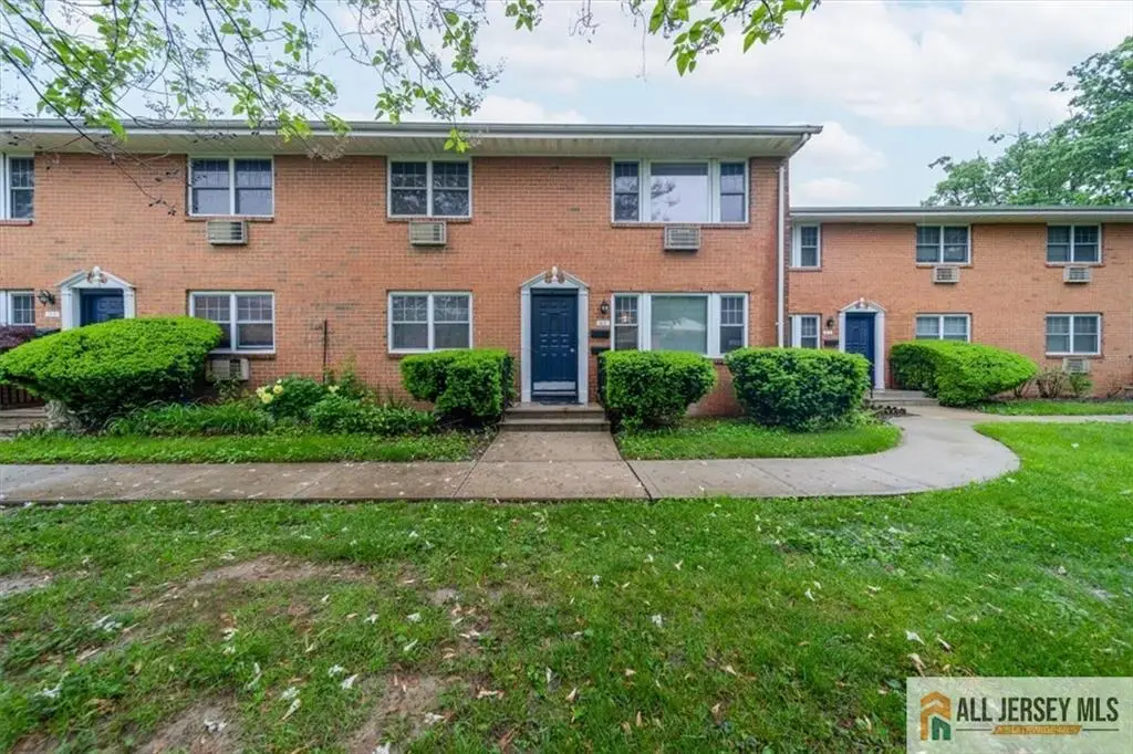 -132 The Orchard #L, East Windsor, NJ 08512 - Image #1