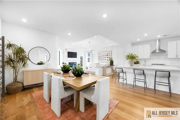 -11 Wembley Court, Monroe, NJ 08831