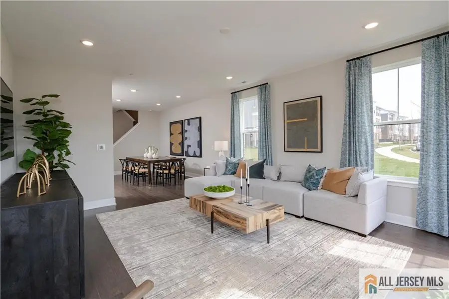 -126 Leona Stewart Lane, Pennington, NJ 08534 - Image #2