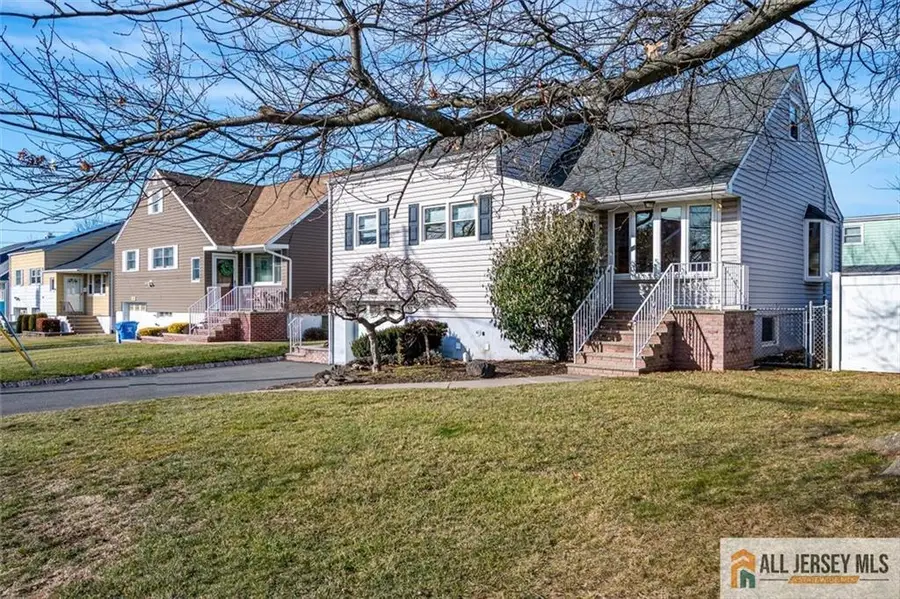 -31 Marie Road, Fords, NJ 08863 - Image #3