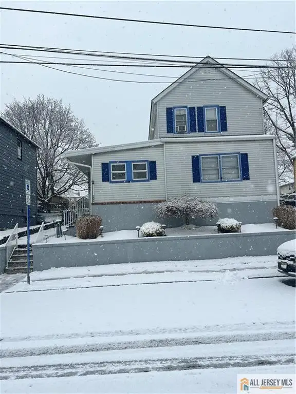 -520 Henry Street, South Amboy, NJ 08879