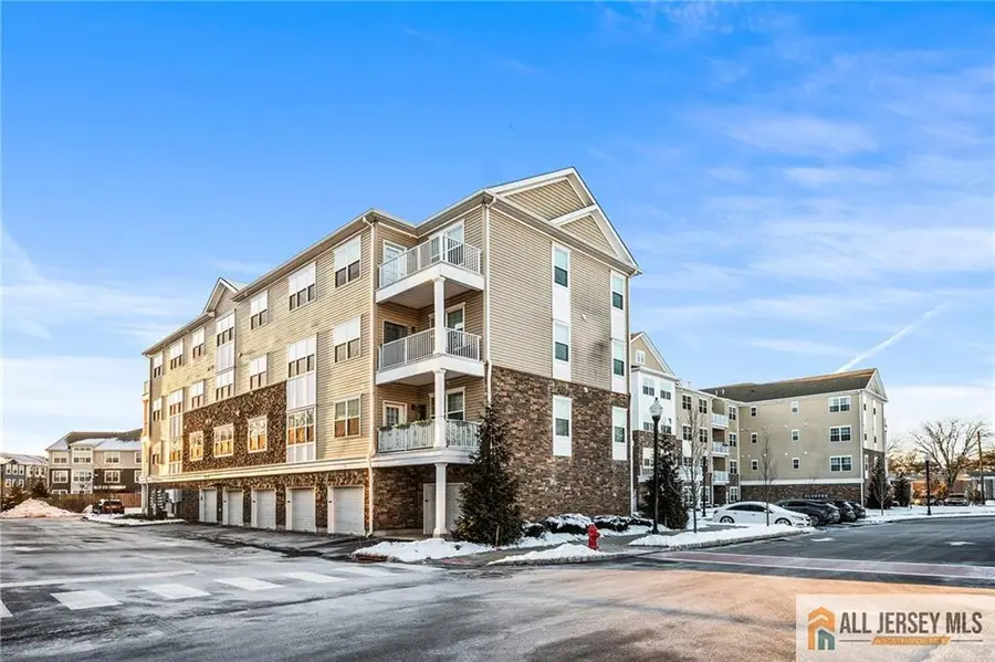 -712 Lorhan Drive #7712, Piscataway, NJ 08854 - Image #3