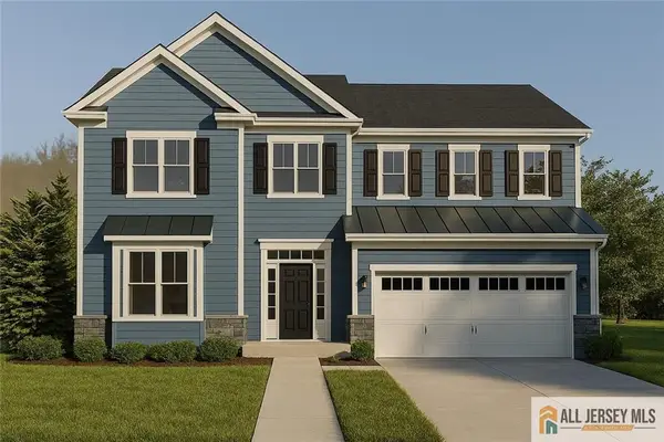 -4 Arthur Lane, Cranbury, NJ 08512