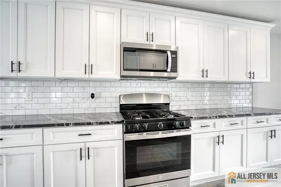 -25 Haag Street, Sayreville, NJ 08872 - #3