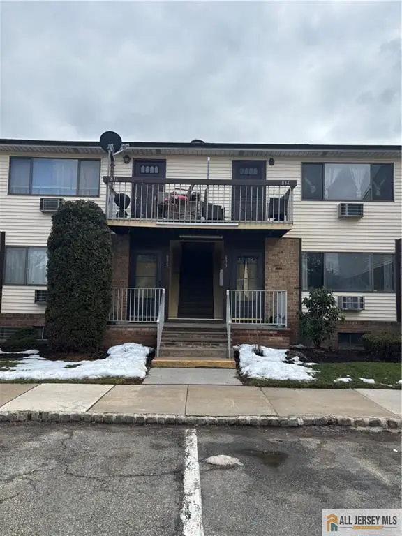 -834 Cricket Lane, Woodbridge, NJ 07095 - #1