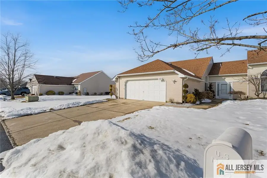 -792 Pompton Road #792D, Monroe, NJ 08831 - #3