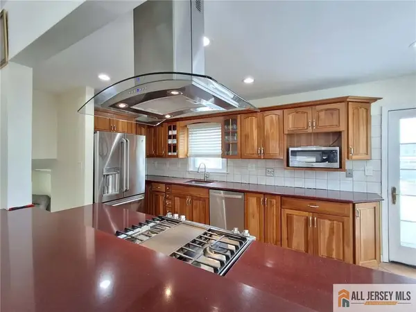 -61 Jensen Road, Sayreville, NJ 08872