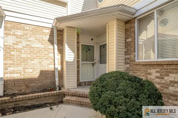 -804 Madaline Drive, Avenel, NJ 07001