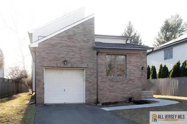 -4 Parkview Terrace, Highland Park, NJ 08904