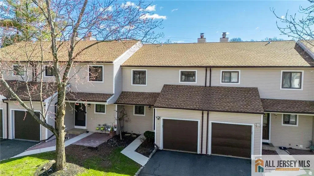 -5 Lily Court, Edison, NJ 08820 - #1