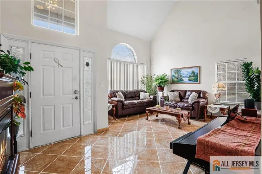 -34 Gate Lane, Old Bridge, NJ 08857 - #2