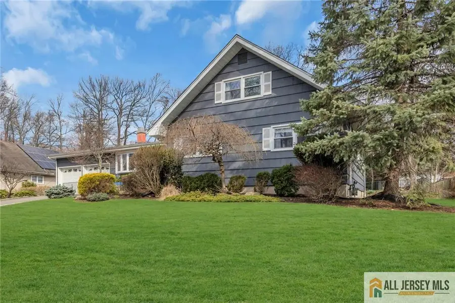 -25 Greenwich Road, Edison, NJ 08820 - #2