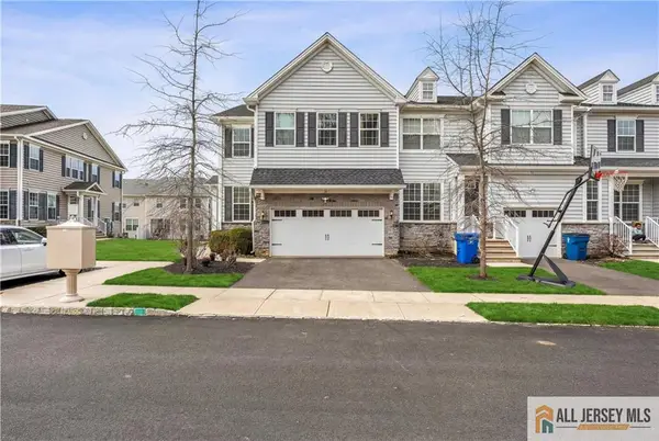 -10 Woodrose Lane, Monroe, NJ 08831