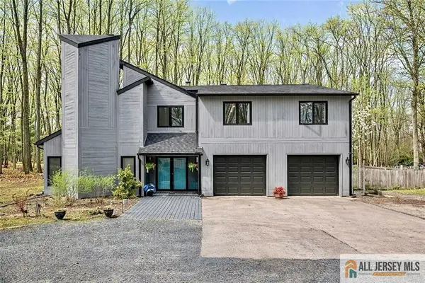 -176 Stonehill Road, Freehold Twp, NJ 07728