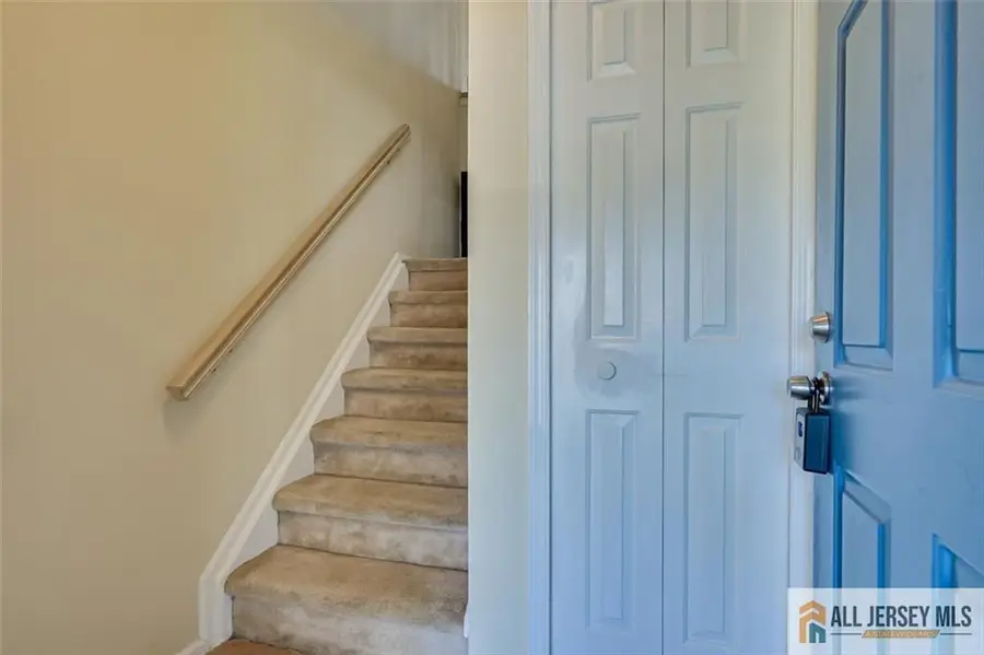 -48 Tanglewood Court, South Brunswick, NJ 08852 - #3