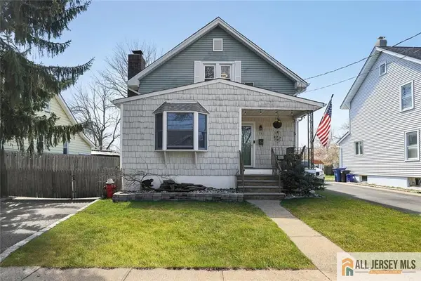 -13 Buchman Street, Piscataway, NJ 08854