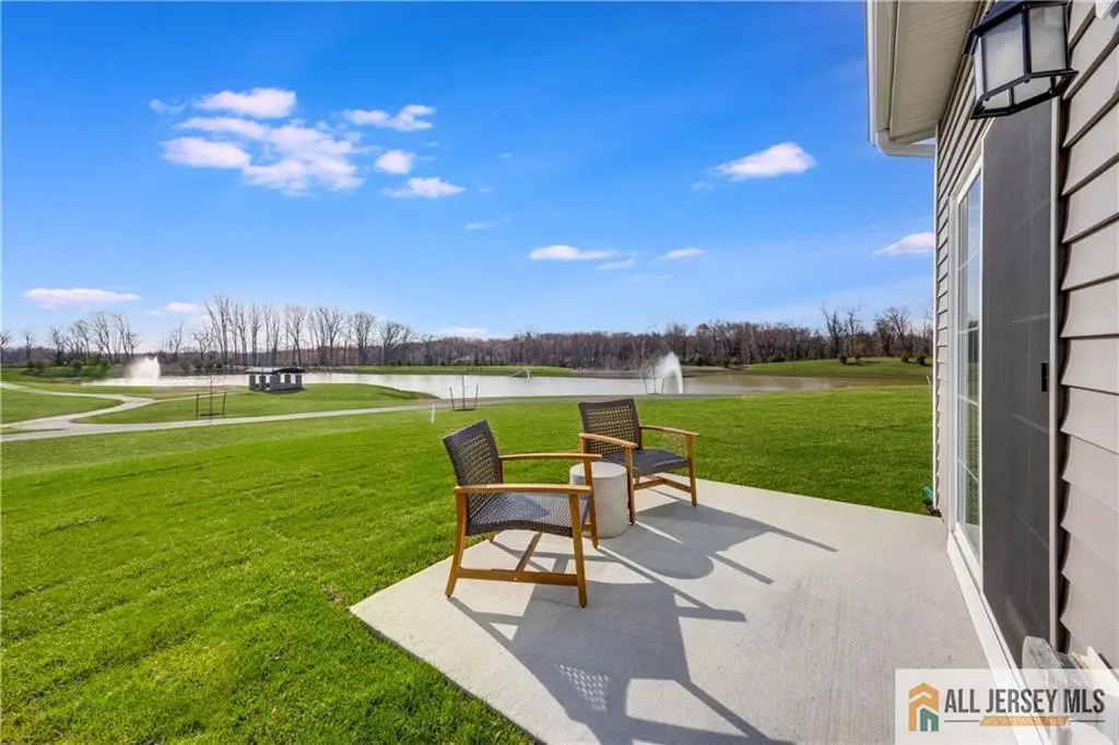 -19 Galerie Court, Monroe, NJ 08831 - #1