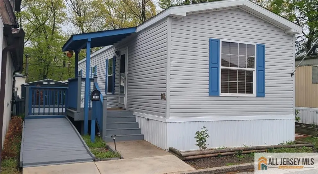 -2505 Woodbridge Avenue #16L, Edison, NJ 08817 - #1