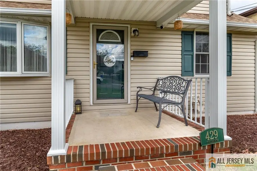 -429 Edgeworth Street, Middlesex, NJ 08846 - #2
