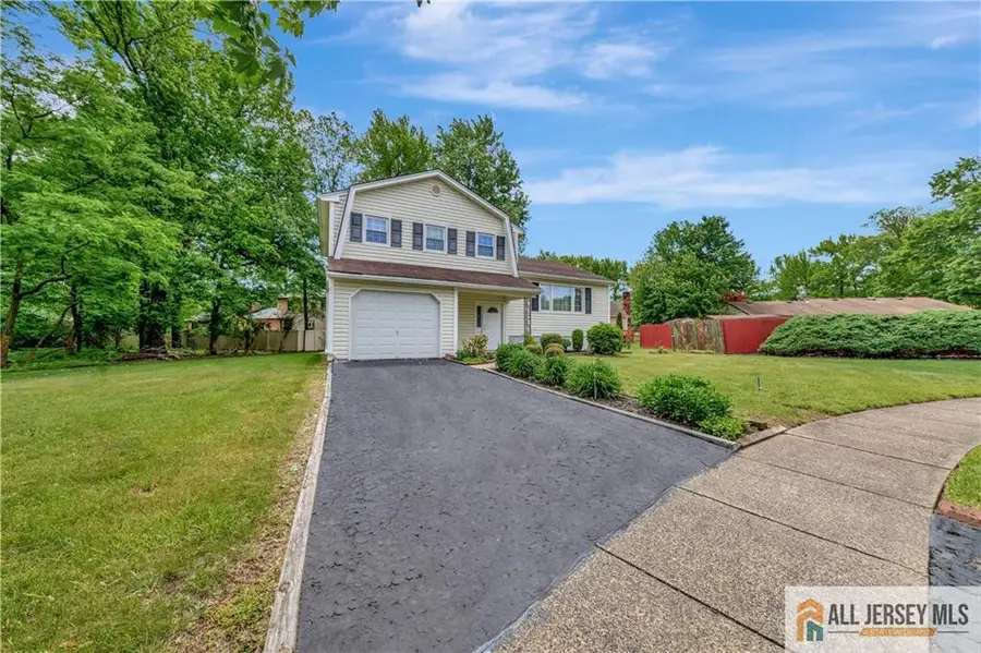 -6 Sherry Court, Edison, NJ 08820 - #3