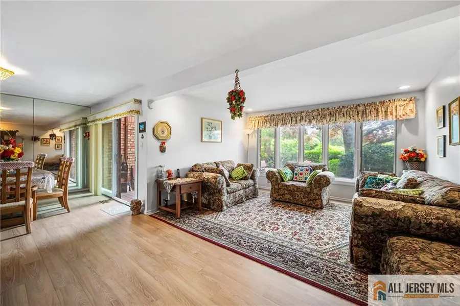 -325 Willowbrook Drive, North Brunswick, NJ 08902 - #3
