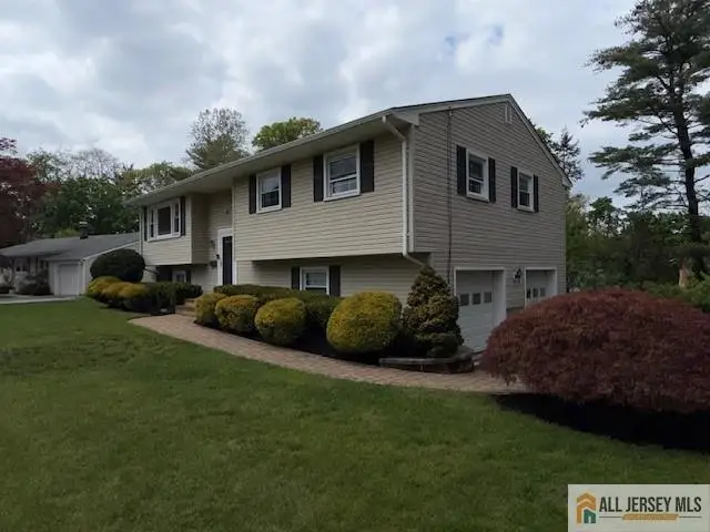 -6 Greenbrae Court, East Brunswick, NJ 08816 - #2