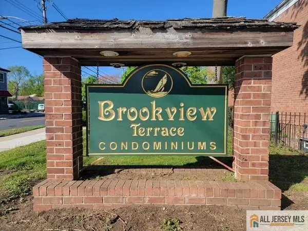 -289 Main Street #4D, Spotswood, NJ 08884