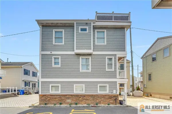-105 W Channel Way, Lavallette, NJ 08735