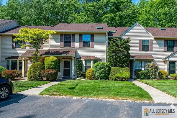 -2704 Cricket Circle, Edison, NJ 08820