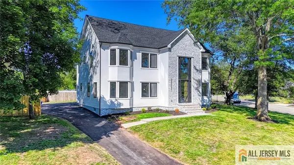 -202 Willow Avenue, Piscataway, NJ 08854