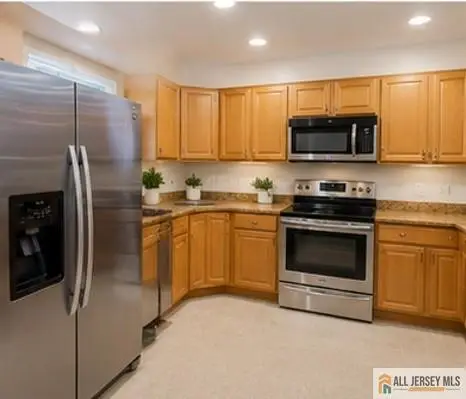 -5 Edith Place, Franklin Park, NJ 08873 - #2