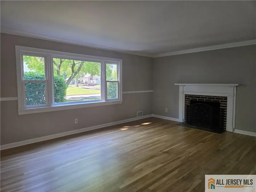 -2 Farmingdale Road, East Brunswick, NJ 08816 - #2